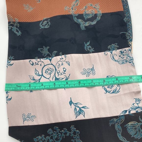 Pazuki Silk Patchwork Scarf Made In England 10.5 x 60 - Picture 10 of 13